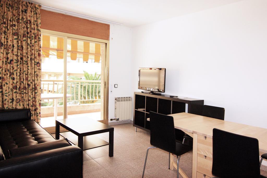 Apartamentos Indasol Salou Extérieur photo