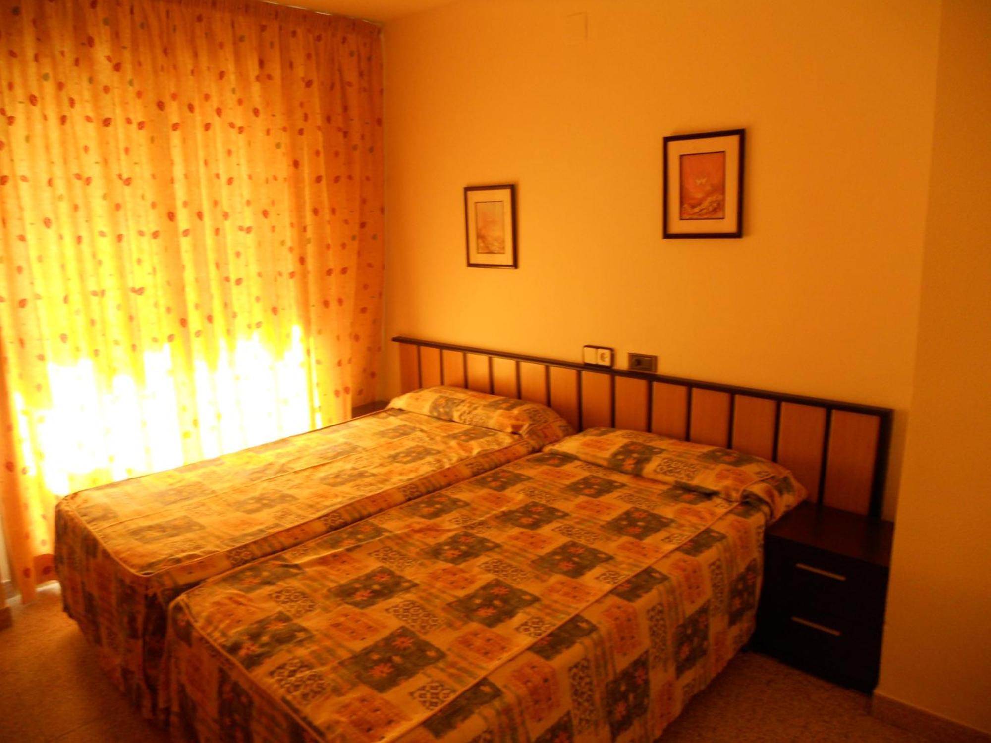 Apartamentos Indasol Salou Extérieur photo