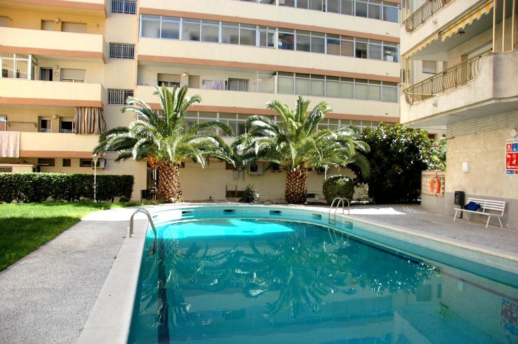Apartamentos Indasol Salou Extérieur photo